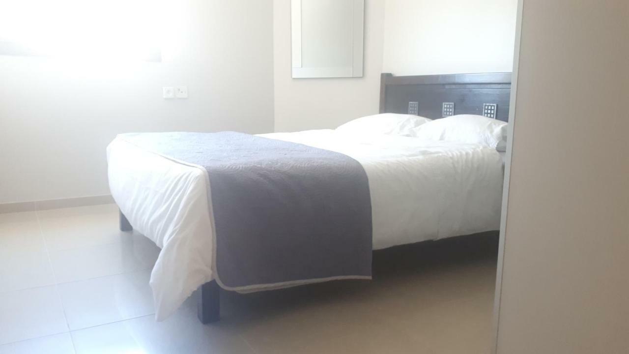 Apartment 2 Bedrooms Central Location アシュドッド エクステリア 写真